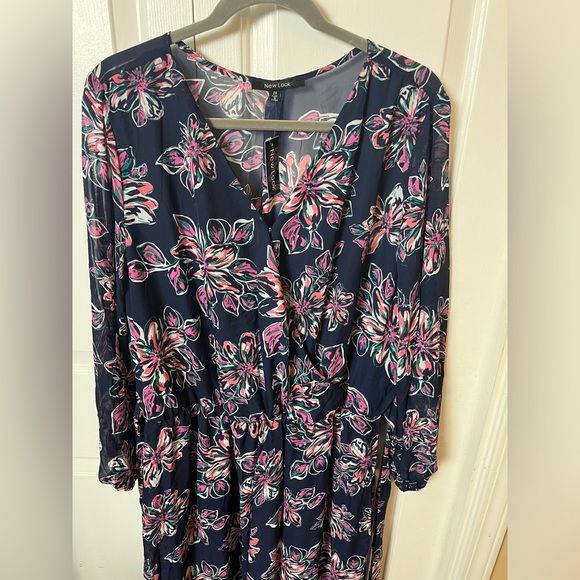 New Look Women’s Floral Maxi Dress Size 2X NWT - Picture 4 of 8
